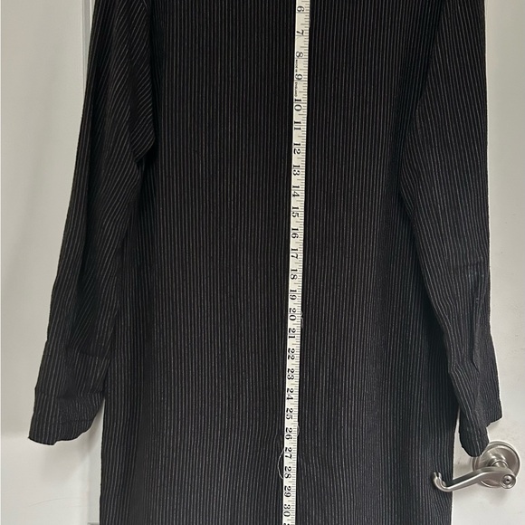 “Grade and Gather” Pinstriped cotton/linen oversized long blazer. - Picture 2 of 7